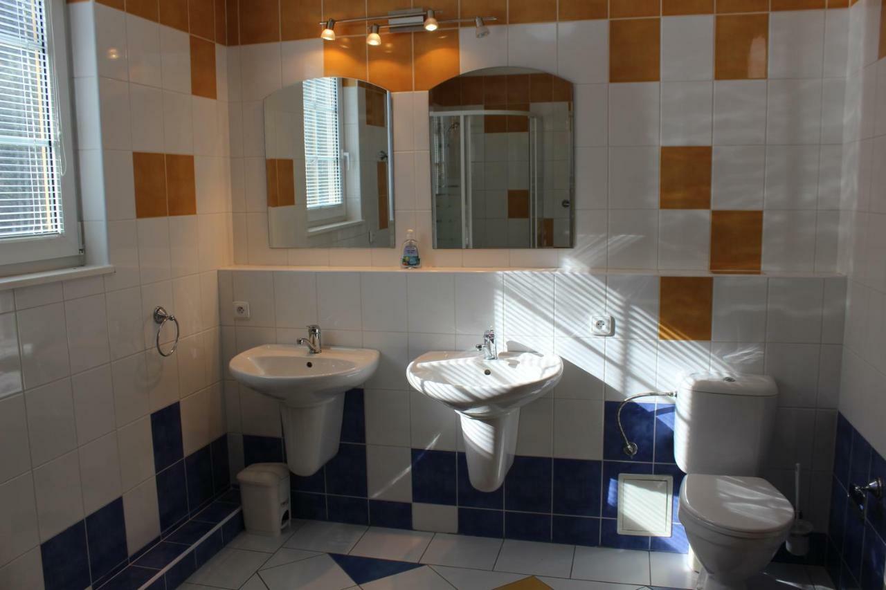 Apartmán V Podskalí Hluboká nad Vltavou Esterno foto